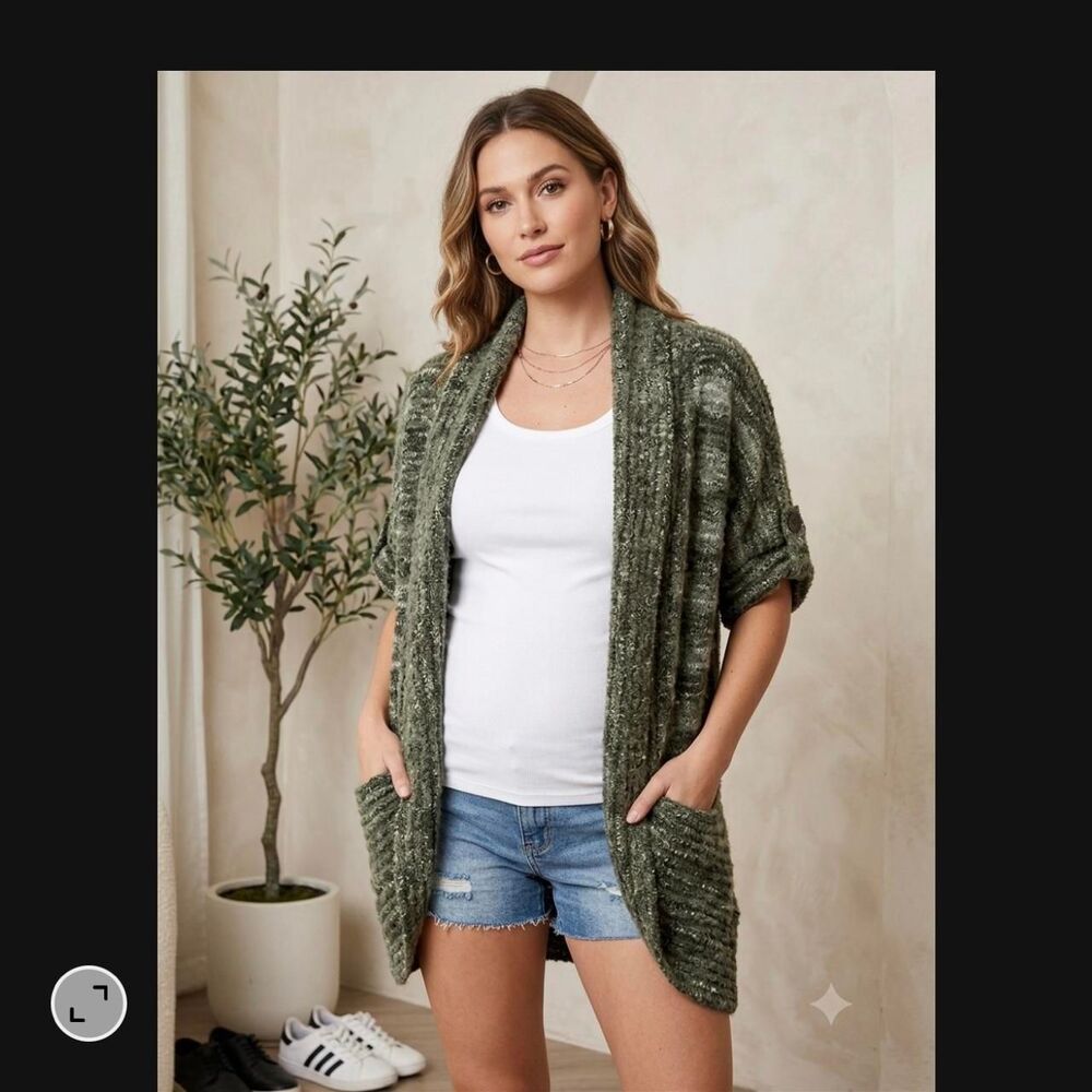 Motherhood-maternity Women's Green and Khaki Cardigan